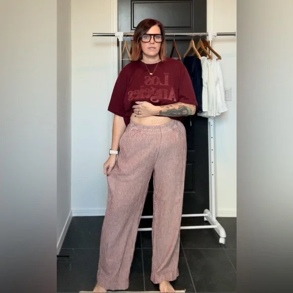 Old Navy Red and White Pinstripe Linen Pant - Picture 2 of 2